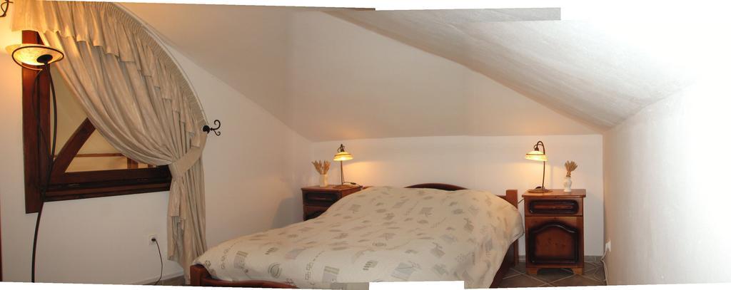 Hajdu Apartman 1. ไฮจ์ดุสโซบอสโล ภายนอก รูปภาพ