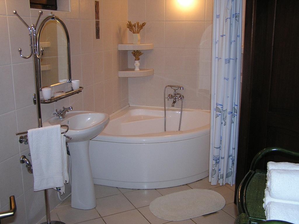 Hajdu Apartman 1. ไฮจ์ดุสโซบอสโล ภายนอก รูปภาพ